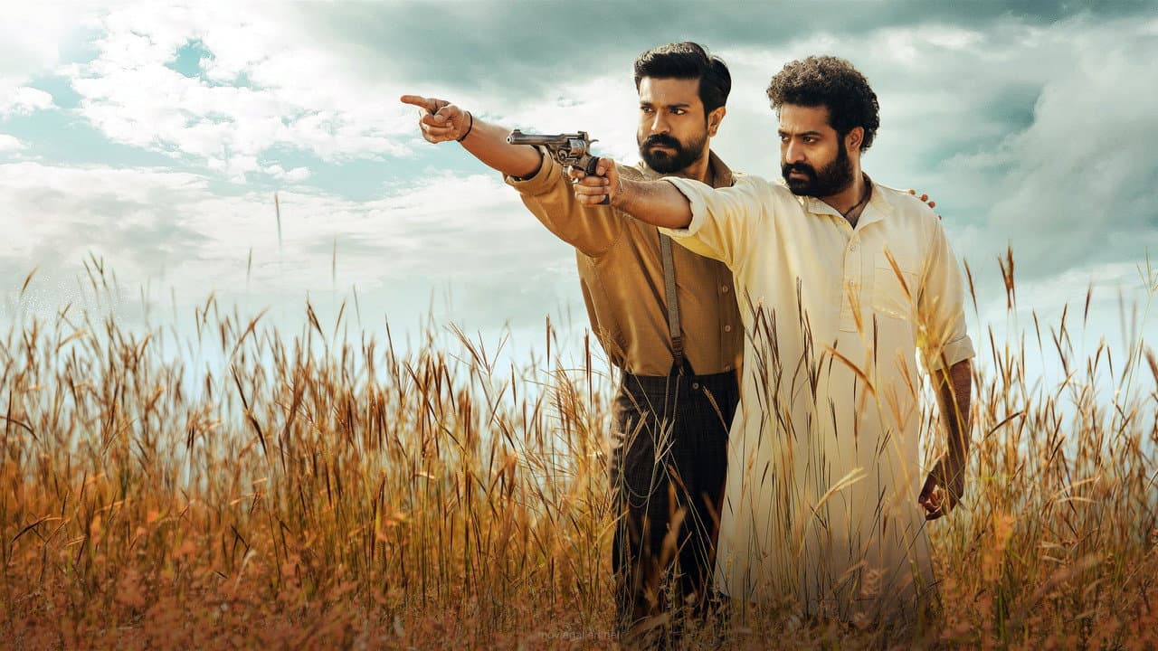 RRR Movie Review: A Riot of Epic Action & Emotion still 6