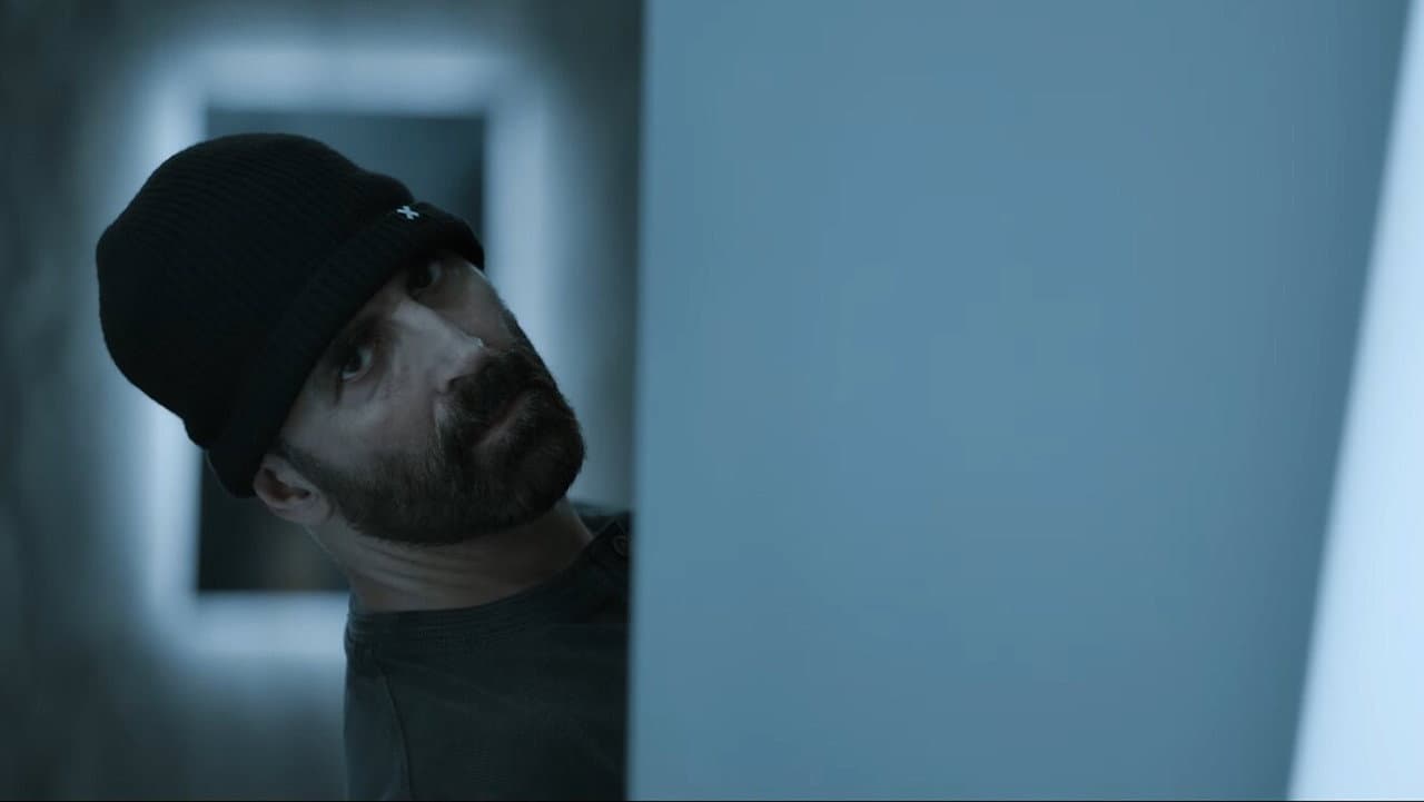 Haiwaan First Reactions: Akshay-Saif Crime Thriller still 5